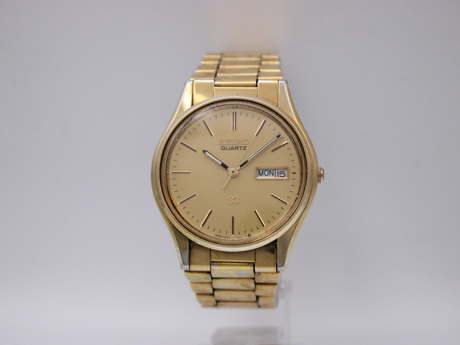 SEIKO 5H23-7B70 — photo 1