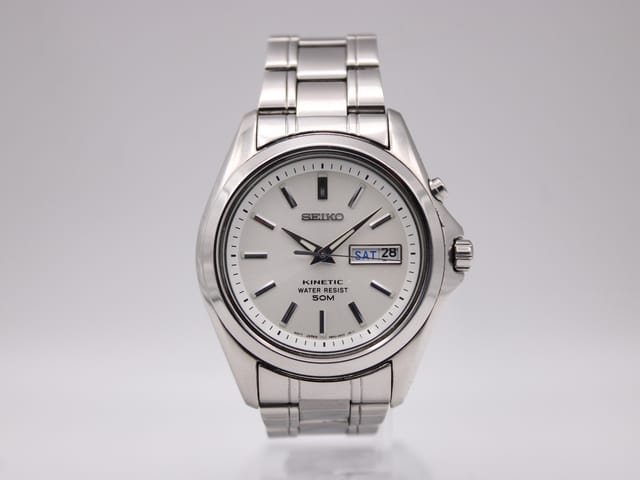 SEIKO 5M63-0B90 — photo 1