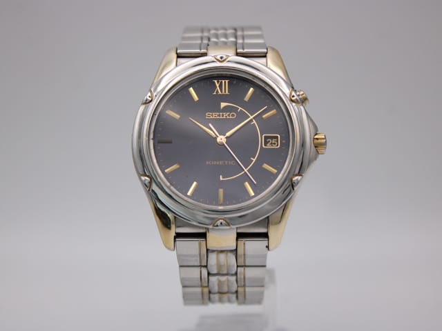 SEIKO 5M62-0C70 — photo 1