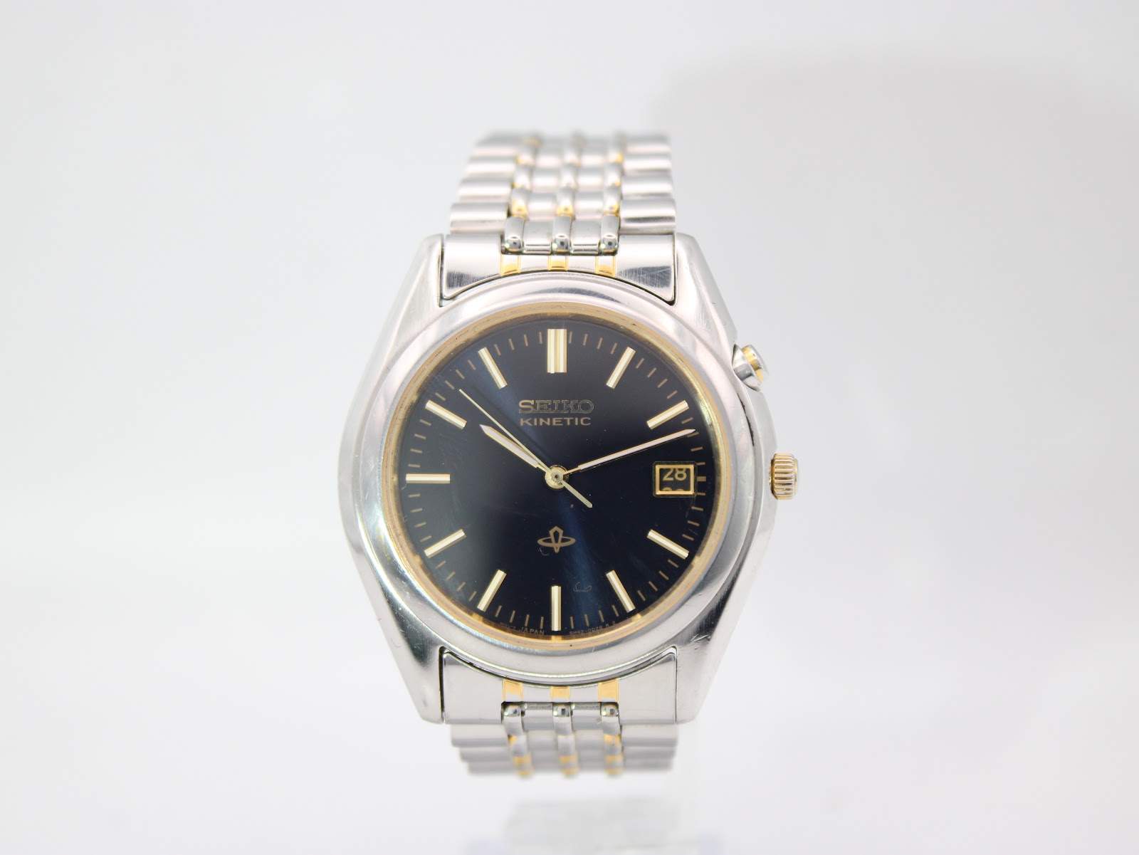 SEIKO 5M42-0B80 — photo 1