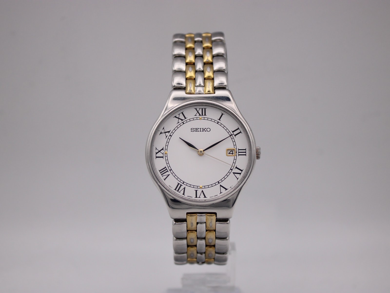 SEIKO 7N32-0EB0 — photo 1