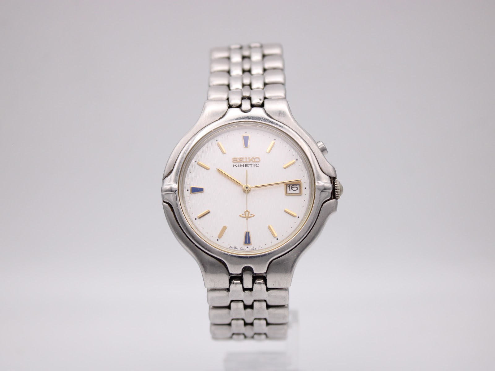 SEIKO 5M42-0A50 — photo 1