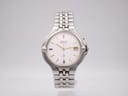 Front view of silver stainless steel Seiko Kinetic 5M42-0A50 watch with white dial and gold tone indices.