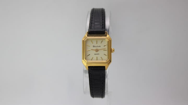Bulova -