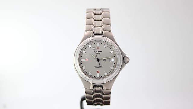 Tissot T660 photo 1