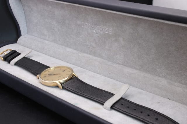 LONGINES PRESENCE — photo 1