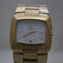 Slightly closer front view of the gold-tone Gucci 8500L dial, showing the 12 o'clock Arabic numeral and date window.
