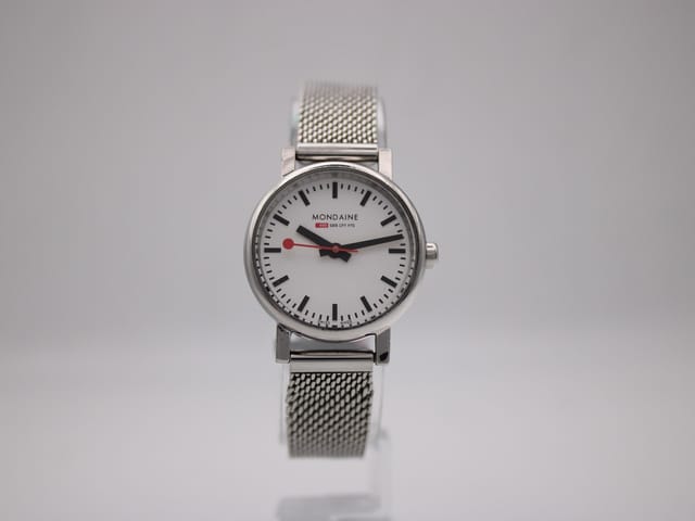 MONDAINE  — photo 1