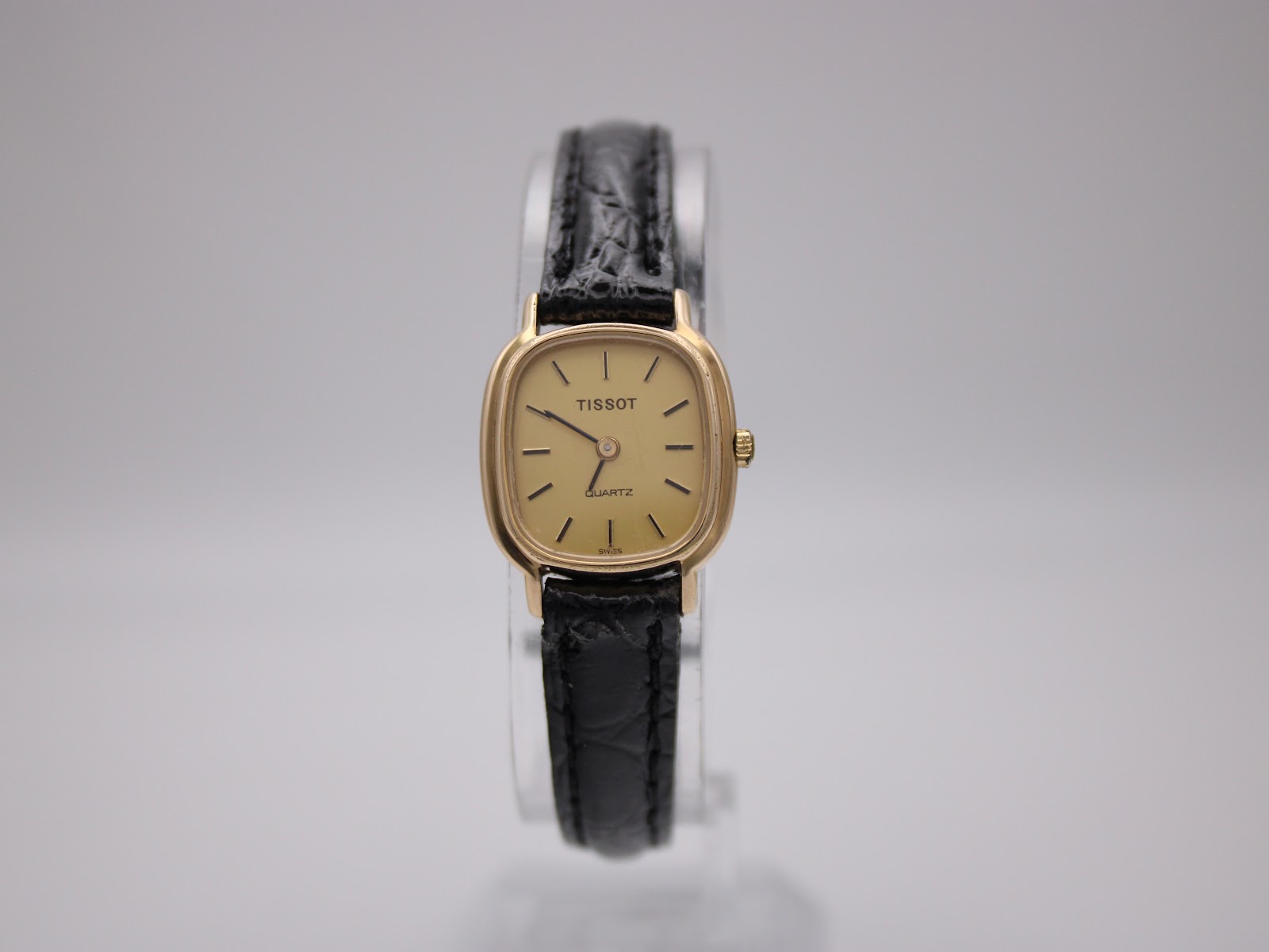 TISSOT VINTAGE Cushion Case — photo 1