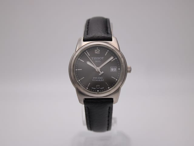 Tissot T049310A photo 1
