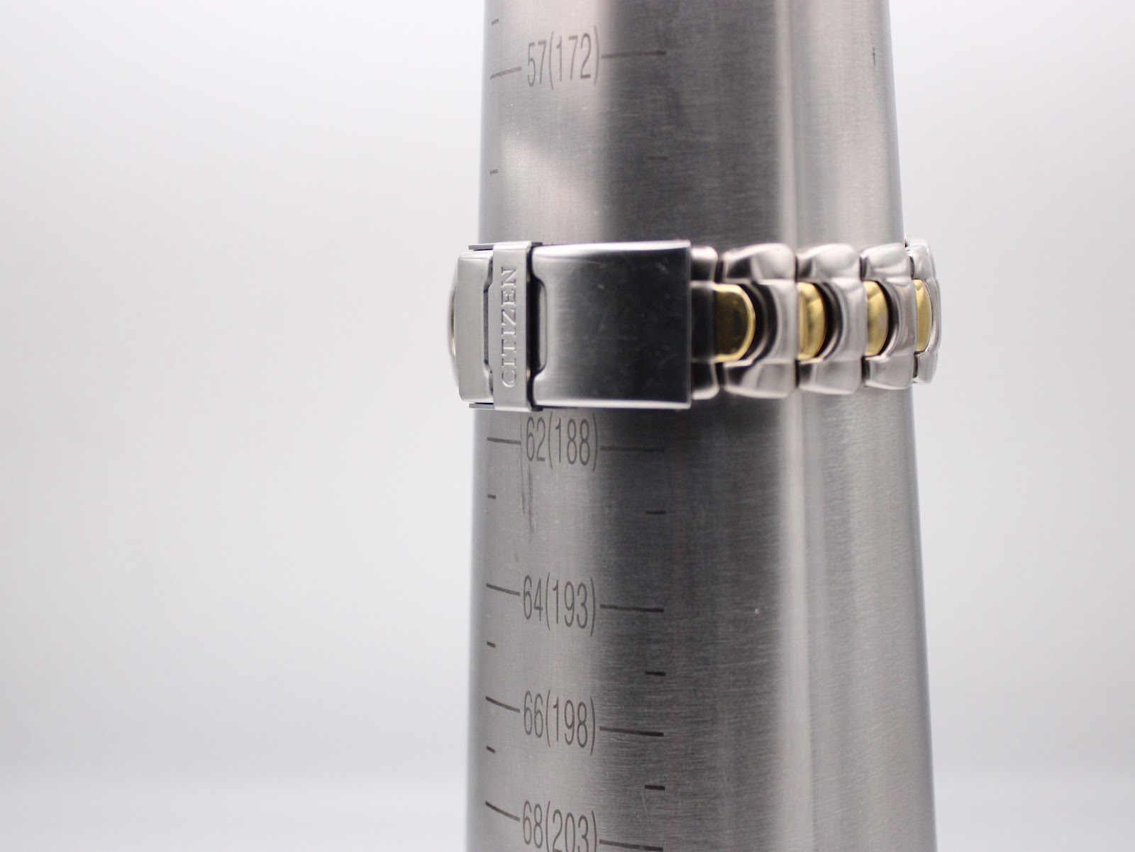 Watch bracelet on a sizing gauge, showing it fits a wrist up to approximately 188mm.